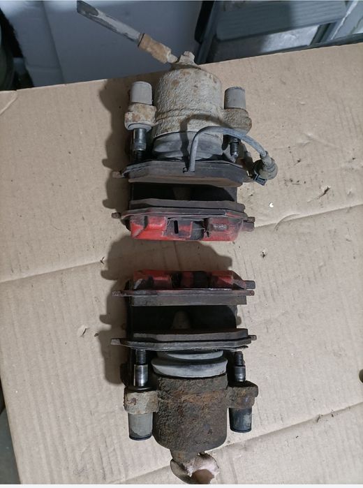 Etrier:A1 A3,golf,Toledo,Octavia...asigur expedierea coletului avantaj