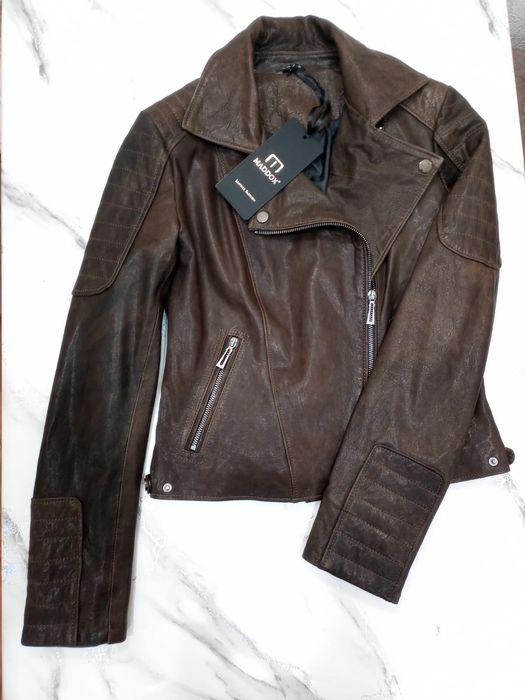 Кожаная куртка женская