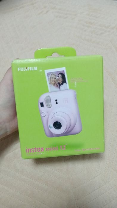 Камера instax mini 12