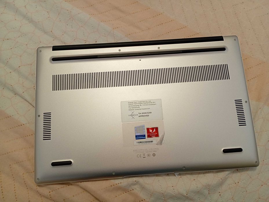 Huawei matebook d 15