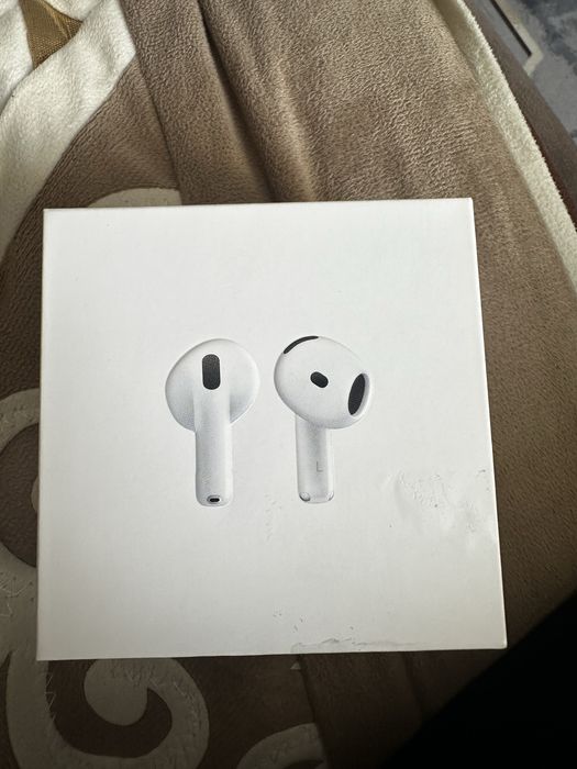 Airpods 4 продам новый