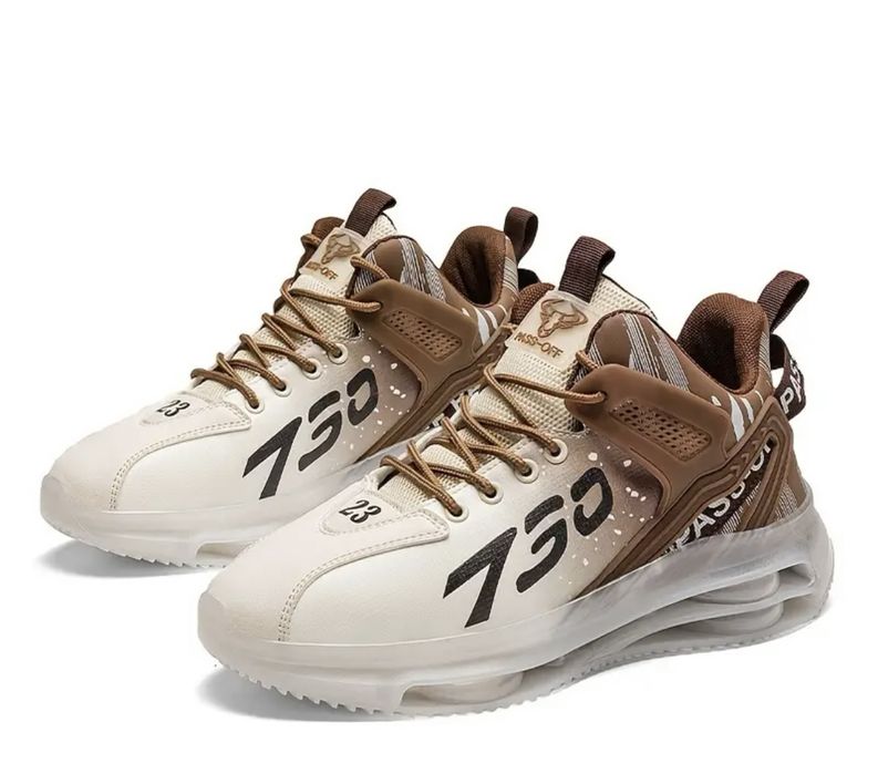 Кроссовкий универсальные