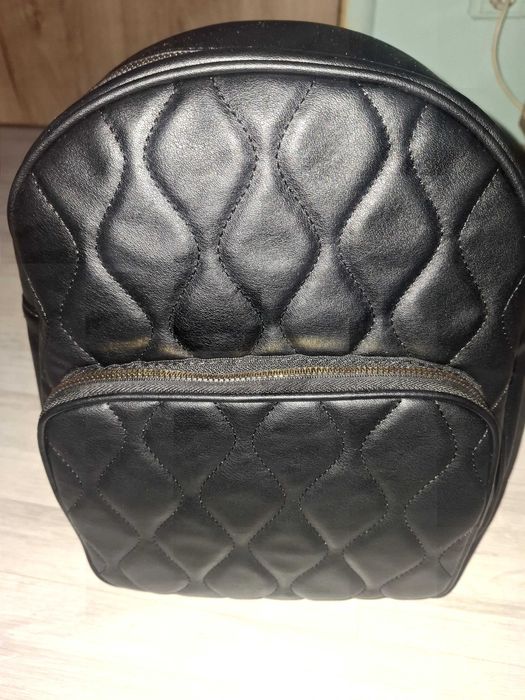 Ghiozdan foarte încăpător damă, Nou