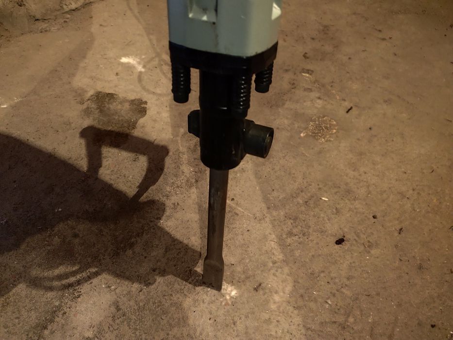 Къртач Bosch GSH 16-30 1750 W