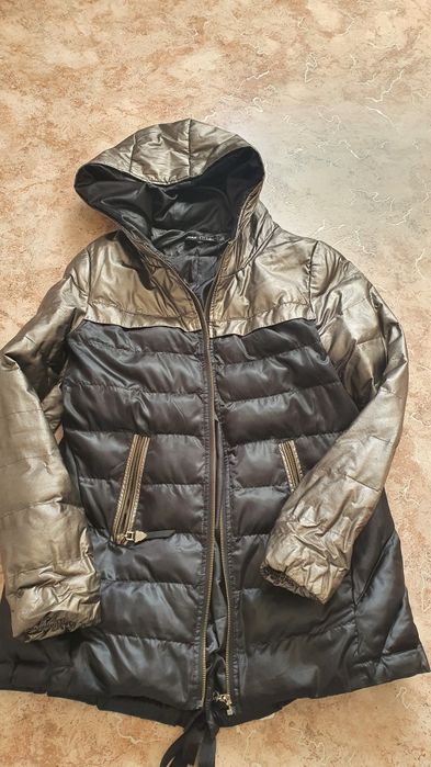 Продам курточки.