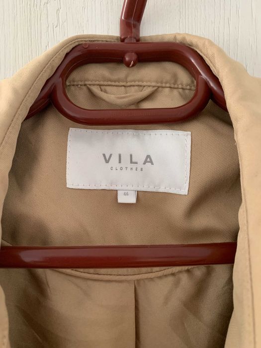 Класическо тренчкот палто VILA