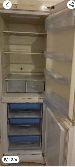 Frigider Indesit functionabil/3500