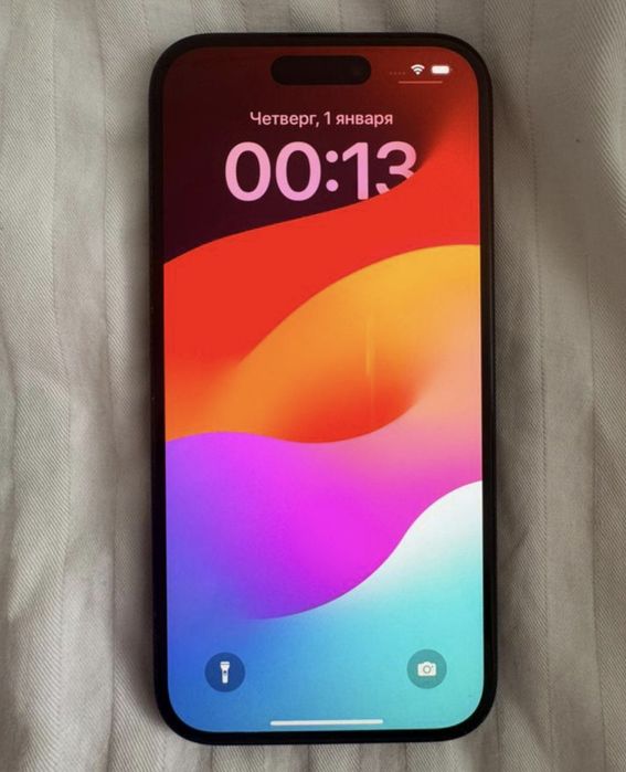 Продам iPhone 15 BLACK (128GB)