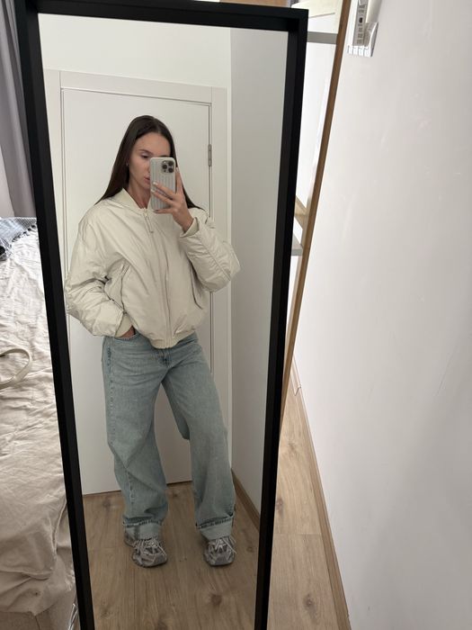 Бомбер Zara oversize