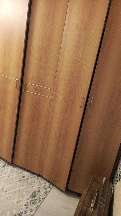 Шкаф спальный, б/у