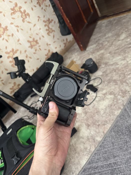 Набор для видеографа Sony A6300 + объективы + аксессуары