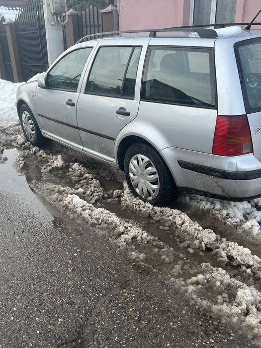 Vand golf 4 1.4 benzina