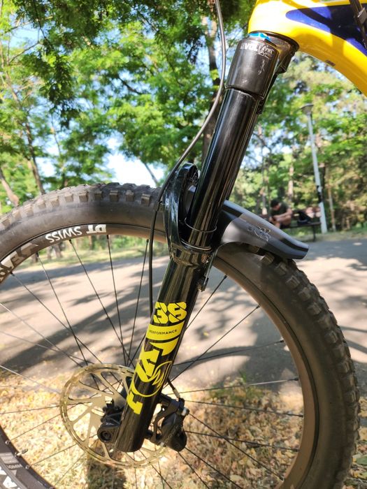 Furca Fox 38 170mm performance 2022 Grip 1 29"