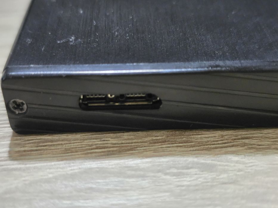 HDD extern - 1TB - perfect funcțional