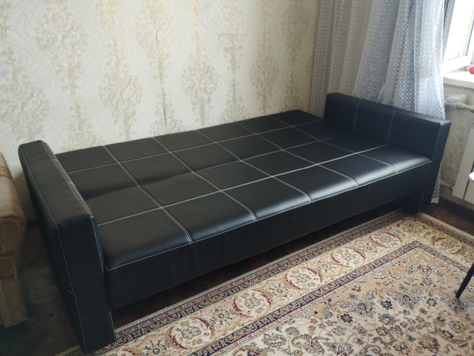 Диван кожзам прямой