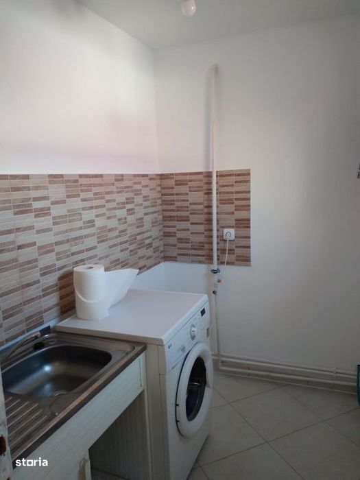 Apartament 2 camere de vanzare, 35 mp – zona Bals — fotografia 3