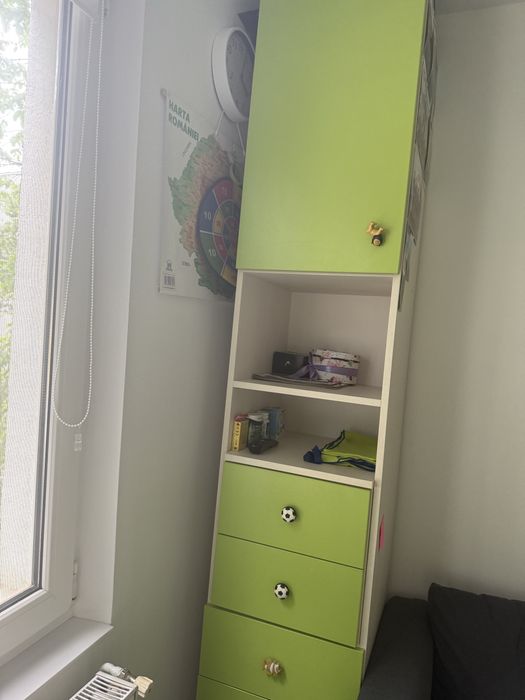 Mobila baieti în stare foarte buna 7 corpuri