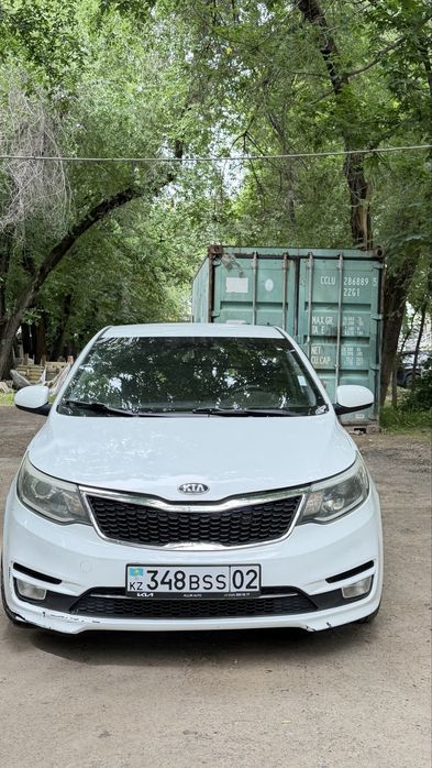 Kia Rio  2015 год  с пробегом