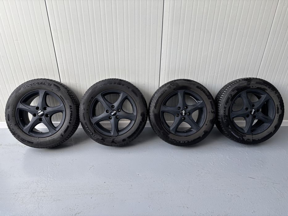 Лети Джанти Honda HR-V 16*5х114.3*64.1*7J*ET45* + Летни гуми 215/60/16