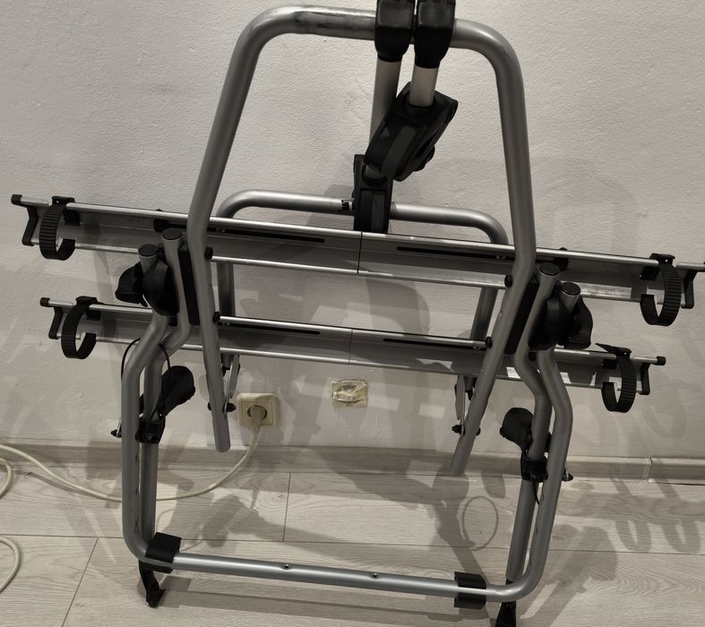 Suport auto Thule Clip on pentru 2 biciclete