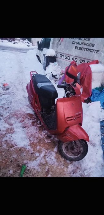 Vănd urgent Peugeot 49 perfect funcțional