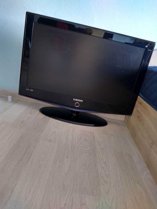 Телевизор Samsung