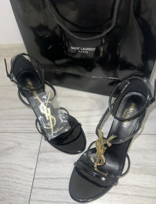 Vand sandale Saint Laurent