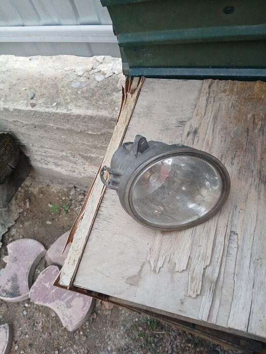 противотуманник на субару аутбак