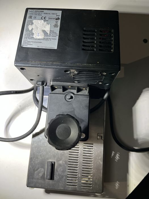 Aparat de gatit lent , circulator termic