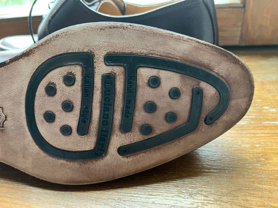 Кожанные туфли luciano ilari