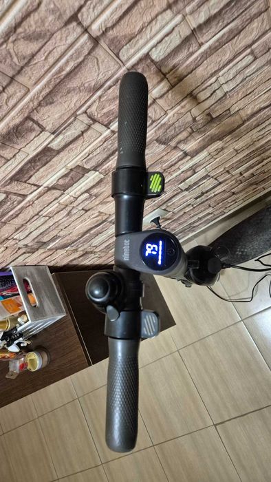 За части или за ремонт - Segway Ninebot Е25Е с допълнителна батерия
