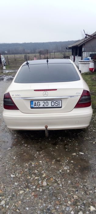 Mercedes 220 din  2009