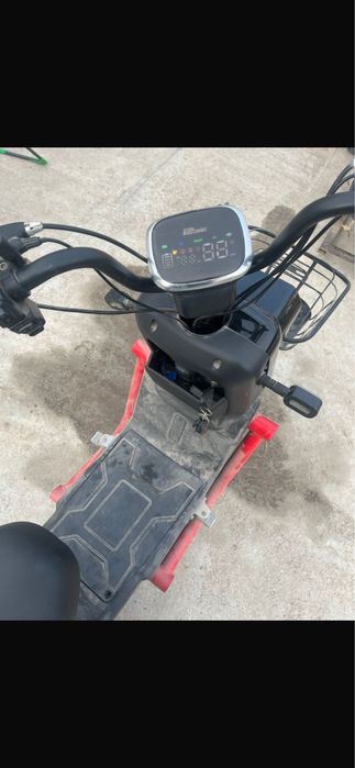 Скутер танк элекричка 500w