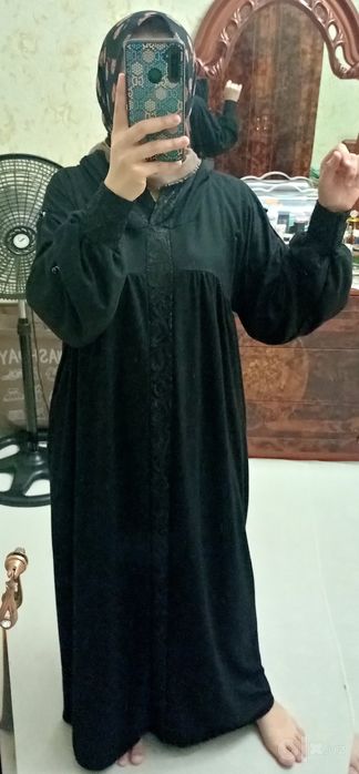 Ayollar uchun abaya