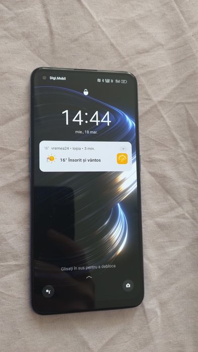 Vând telefon in stare foarte buna
