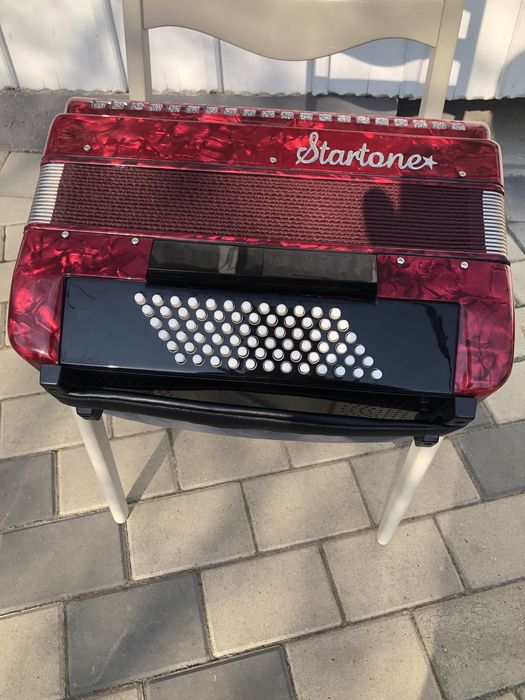 Acordeon Startone 72 basi
