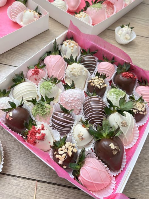 Клубника в шоколаде Актобе