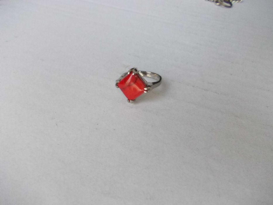 Inel vechi din argint cu piatra 1