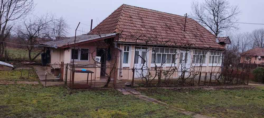 Casă de vânzare în Râciu