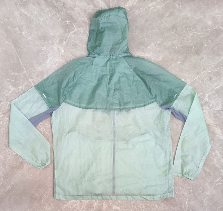 Nike Running яке L размер