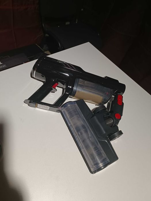 Акумулаторна прахосмукачка Oliver Voltz OV51001Q