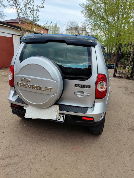 Продам Шевроле Нива 212300