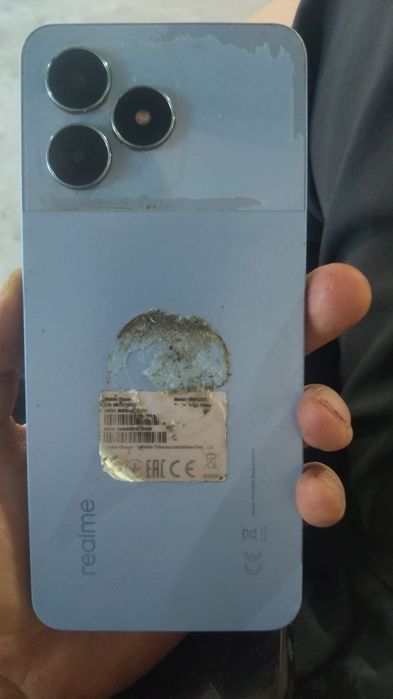 Продам телефон realmi note50