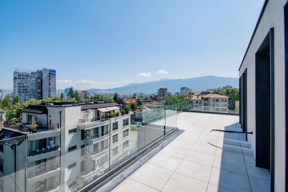 Продава се Многостаен апартамент в София, Изток - 451 кв.м за 3038 €/кв.м - Снимка #6