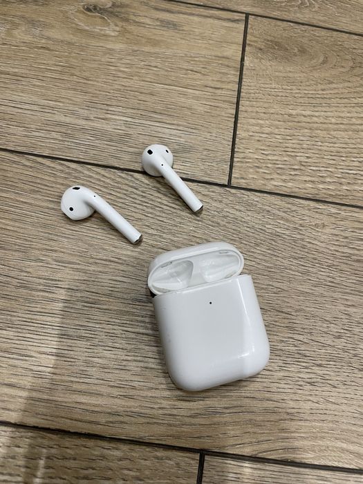 AirPods 2 белый