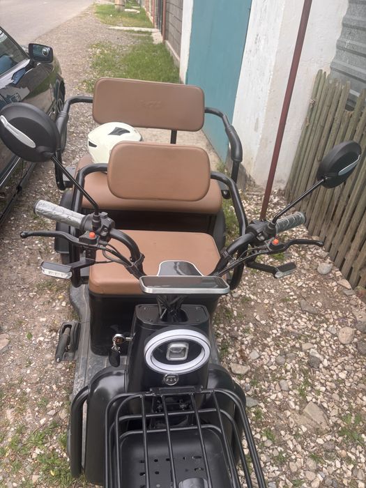 Продам трицикл элетктро