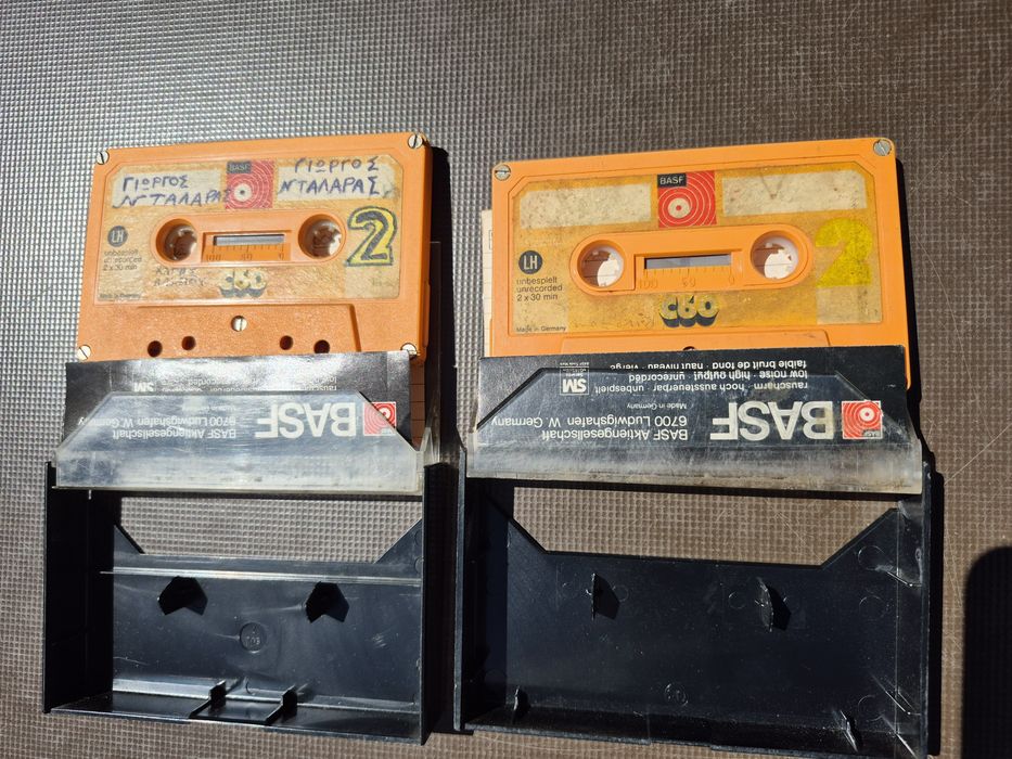 Vând 7 casete audio Basf de 60 minute cu muzica mixta,bune la reinregistrare