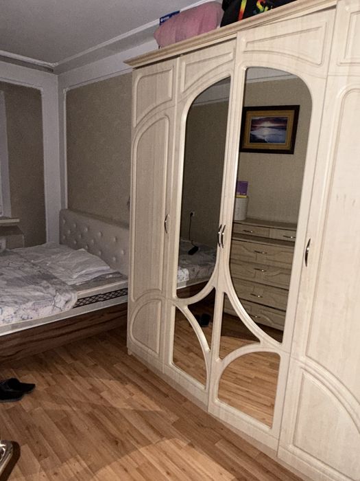 Подселение 1 девушка