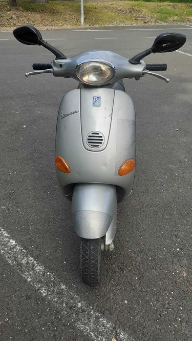 Scuter Piaggio Vespa ET2 RETRO 49cc