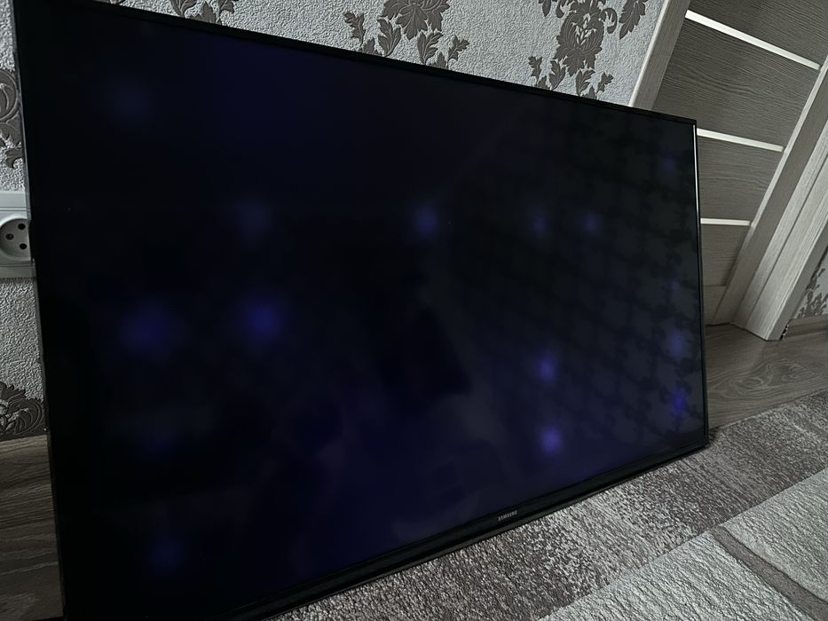 Телевизор Samsung